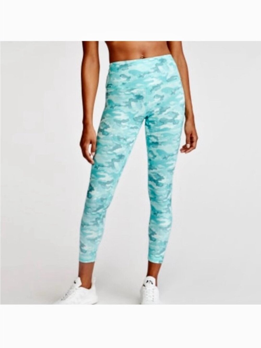 GLYDER GYMSHARK | L / XL | Lot of 3 High Power H20 Camo Crop Leggings + DRY Mint - Picture 6 of 14